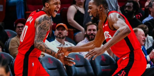 乐鱼体育官方网站-悄悄7连胜，成NBA西部最大不确定因素！湖人难了，雷霆或遇到麻烦