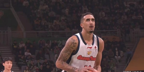 乐鱼体育app下载-场均17+6+3！王浩然正式打成CBA第一锋线，广东队买不起了！