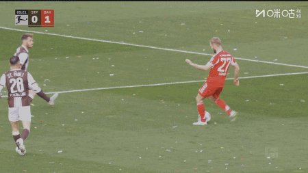 1775956159112024764.gif b12.gif